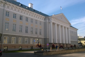 Välistudengid on oodatud õppe- ja tööturule, kui nad soovivad meie ühiskonda panustada